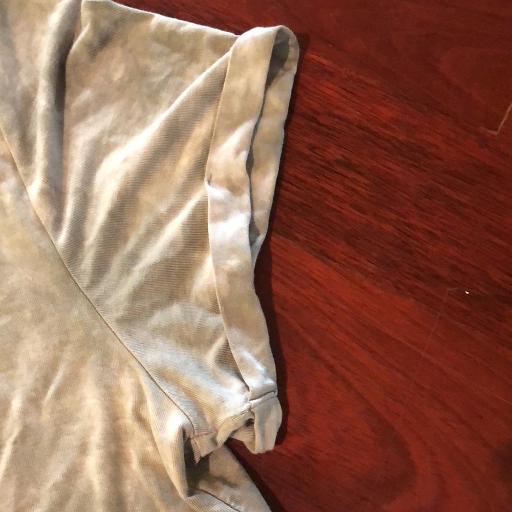 American Eagle marbled olive green shirt-large🍭 - Picture 4 of 6